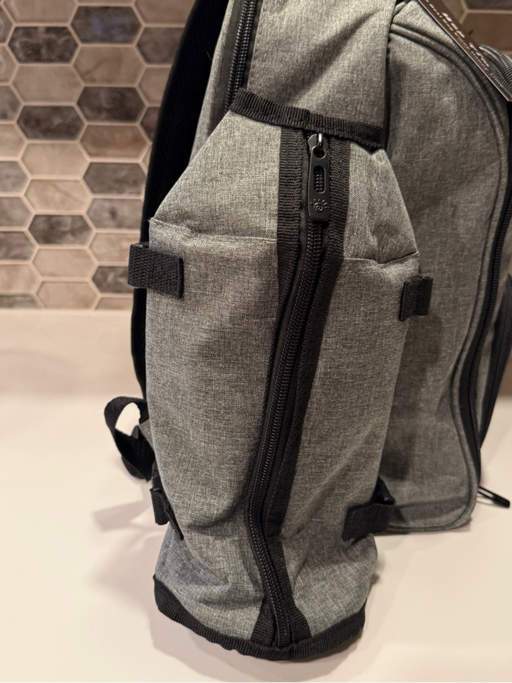 Hap Tim Picnic Basket Backpack for 4 Person, - Picture 5 of 9